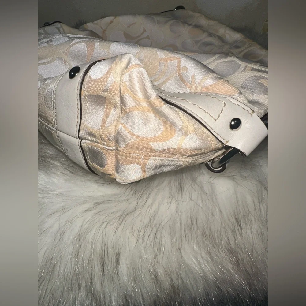 COACH Pearl White + Beige Canvas and Leather Carly Hobo Bag No H09873-F13981 - Picture 10 of 16